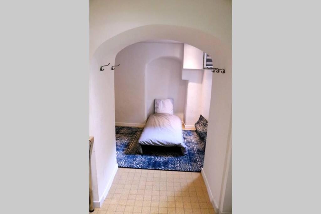 דירות ניס Charming And Modern Cave In The Heart Of The Port מראה חיצוני תמונה